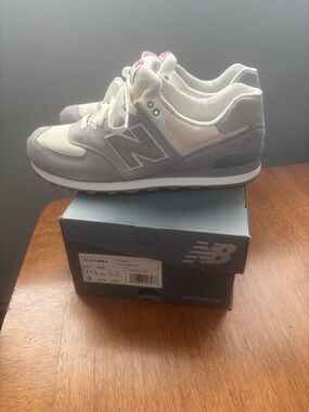 New Balance Gray and Cream Men's Sneakers